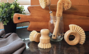 How to Choose the Best Kitchen Cleaning Brush for an Eco Friendly Kitchen