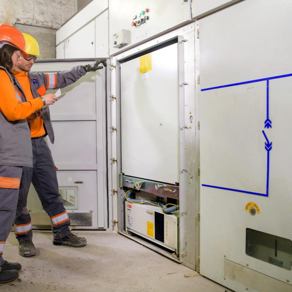 How Switch Gear Systems Work and Where Different Switchgear Types Fit